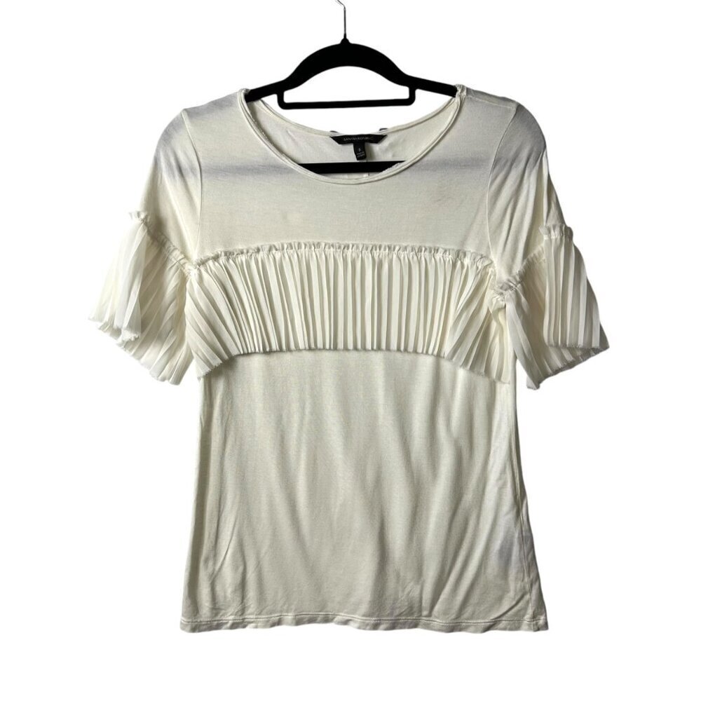 Banana republic cream color short sleeve top women’s size small